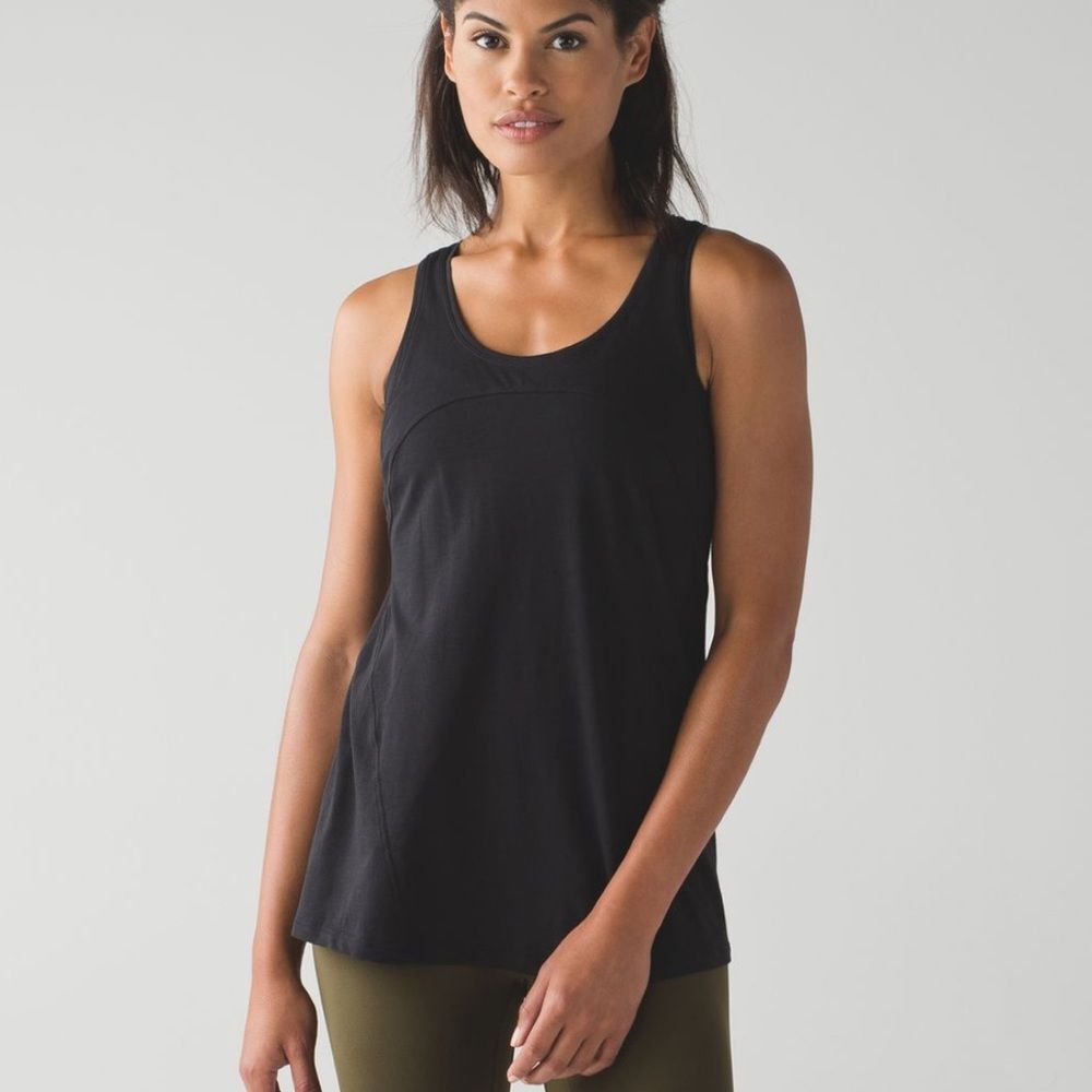 Lululemon Black Tank Top Athletic Sporty Run Walk Outdoor Slit Back XS/S